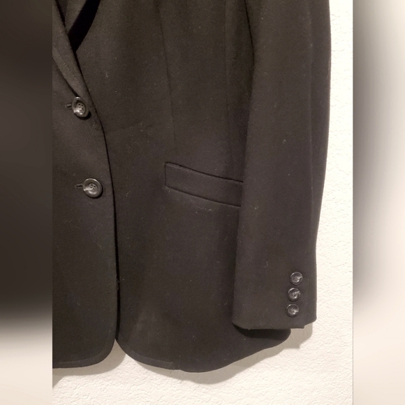 Talbots Black Italian Wool Blazer Jacket Classic Notched Lapels 2 Button Size 6 - Picture 5 of 9